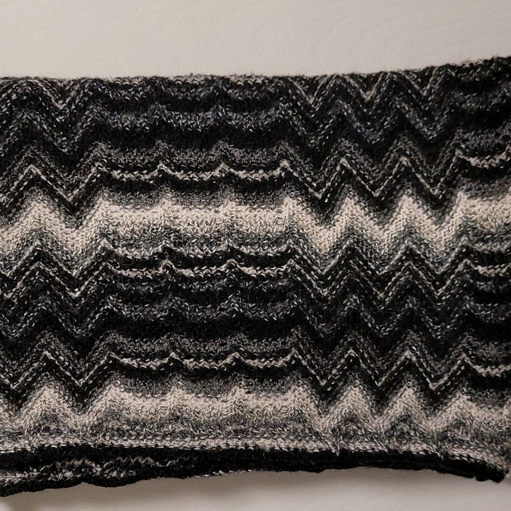 Black & White Infinity Scarf